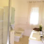 Benny's House דירה